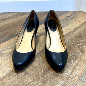 Cole Haan Black Leather Pumps
